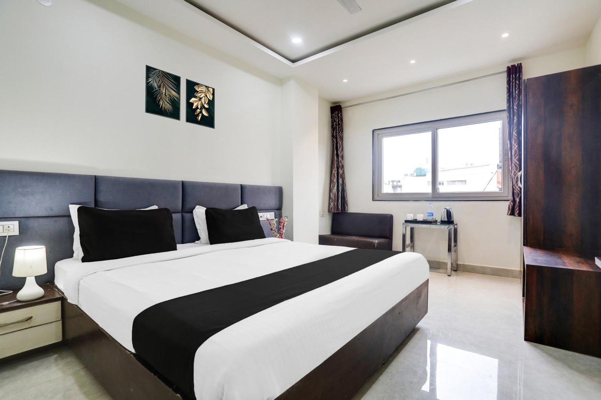 Super Collection O Mp Nagar Hotell Bhopal Exteriör bild