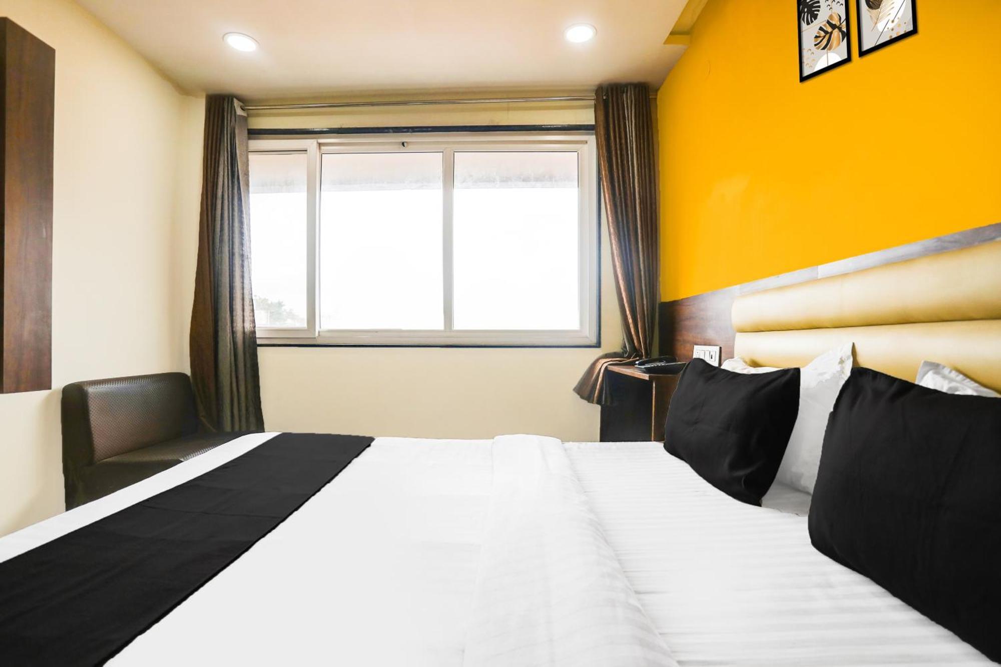 Super Collection O Mp Nagar Hotell Bhopal Exteriör bild