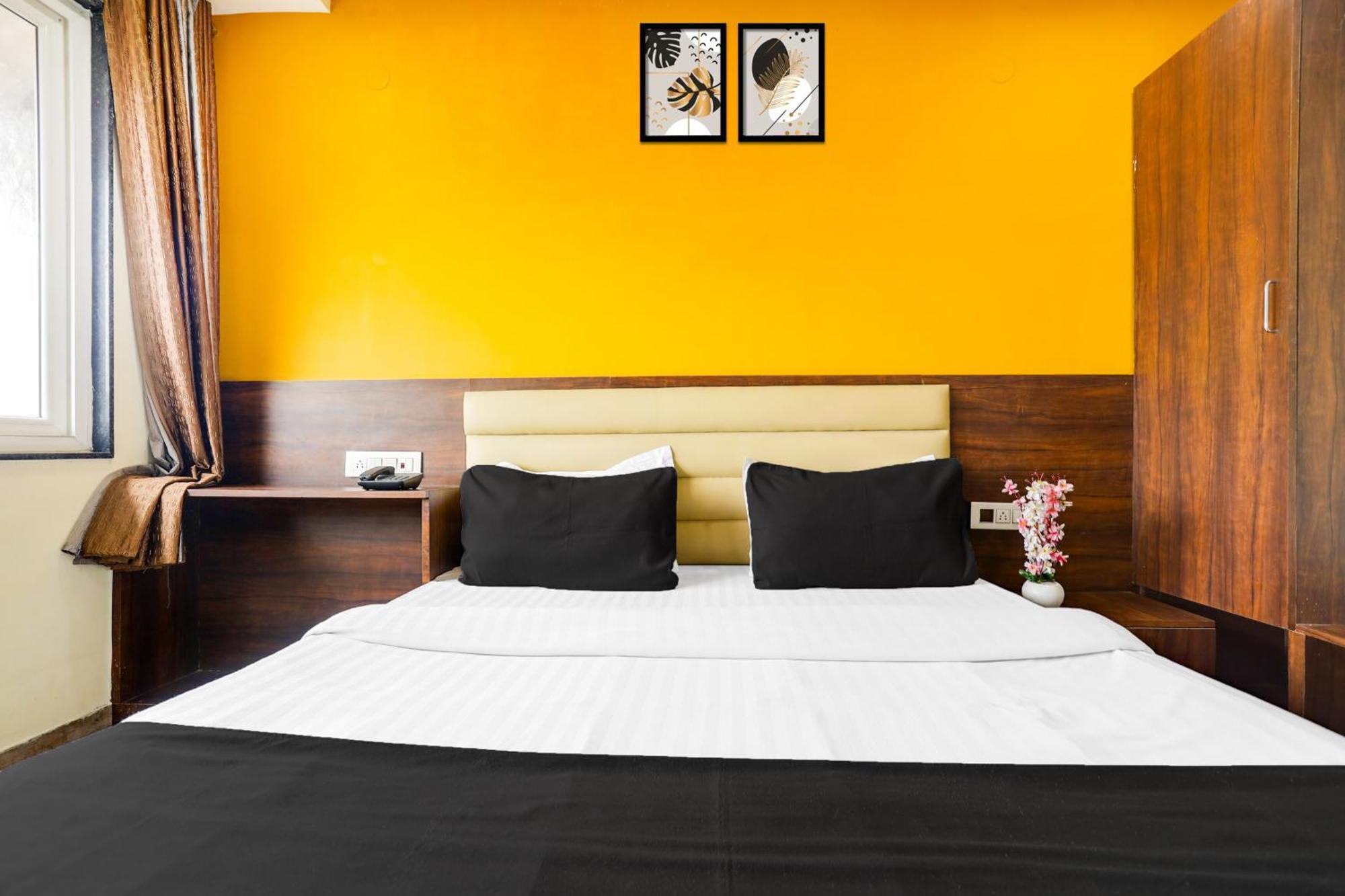 Super Collection O Mp Nagar Hotell Bhopal Exteriör bild